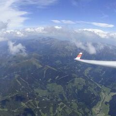 Flugwegposition um 12:54:35: Aufgenommen in der Nähe von Gemeinde Hohentauern, 8785, Österreich in 3200 Meter